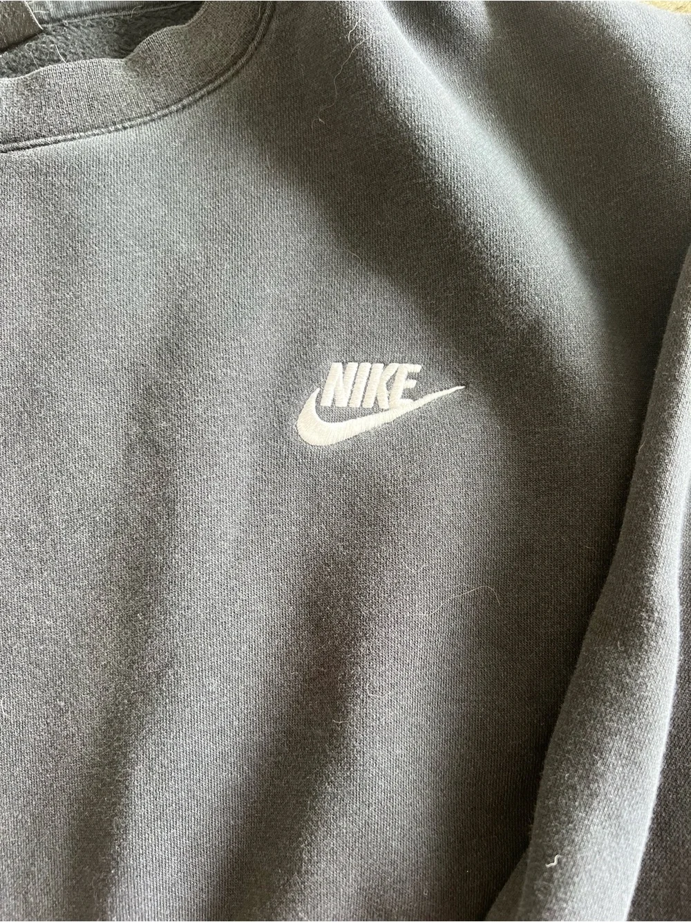 Nike Unisex Crewneck Sweatshirt Black Size Medium